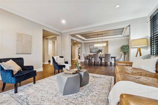 29336 Madeira Lane, Valencia, CA 91354