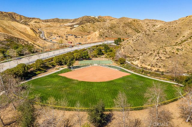 29336 Madeira Lane, Valencia, CA 91354