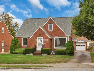 21451 Arbor Avenue, Euclid, OH 44123