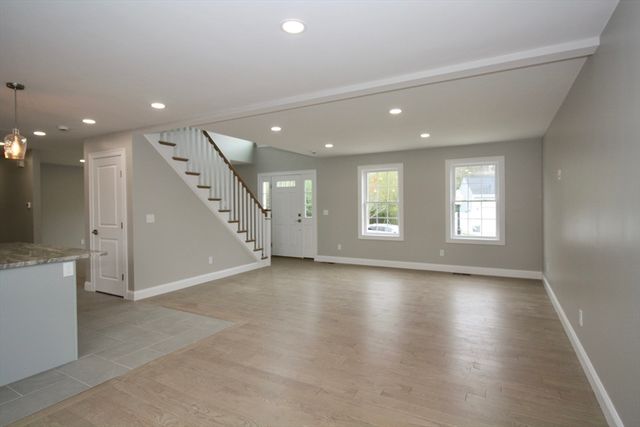 47 Seth Daniel Drive, New Bedford, MA 02745