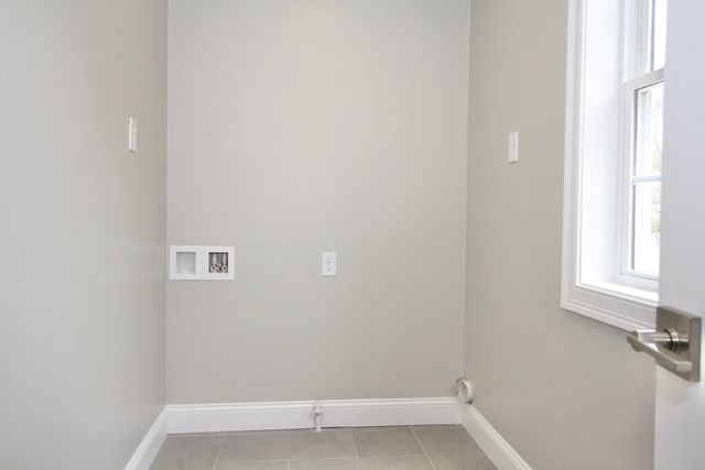 47 Seth Daniel Drive, New Bedford, MA 02745