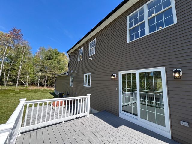 47 Seth Daniel Drive, New Bedford, MA 02745