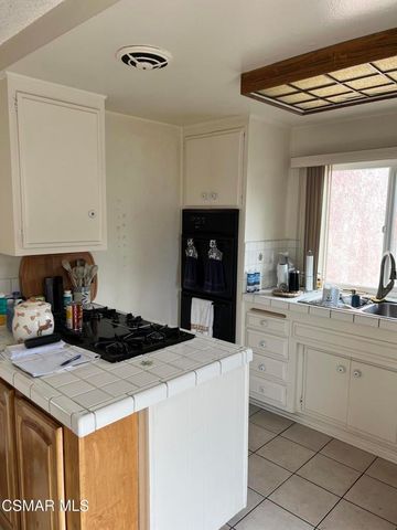 2031 Socrates Avenue, Simi Valley, CA 93065