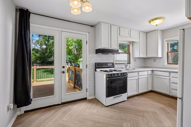 1427 1st Street SE, Rochester, MN 55904