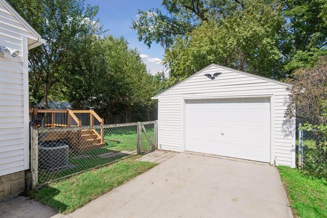 1427 1st Street SE, Rochester, MN 55904