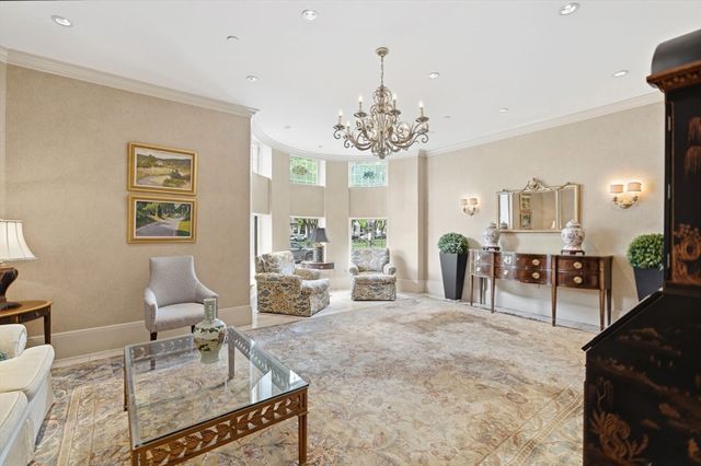 416 Commonwealth Ave 314, Boston, MA 02115