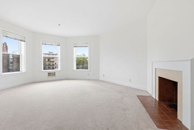 416 Commonwealth Ave 314, Boston, MA 02115