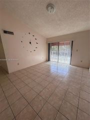 15630 SW 80th Street I305, Miami, FL 33193