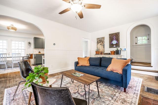 5925 Julian Avenue, Indianapolis, IN 46219