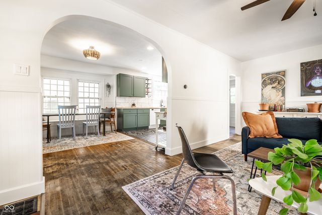 5925 Julian Avenue, Indianapolis, IN 46219