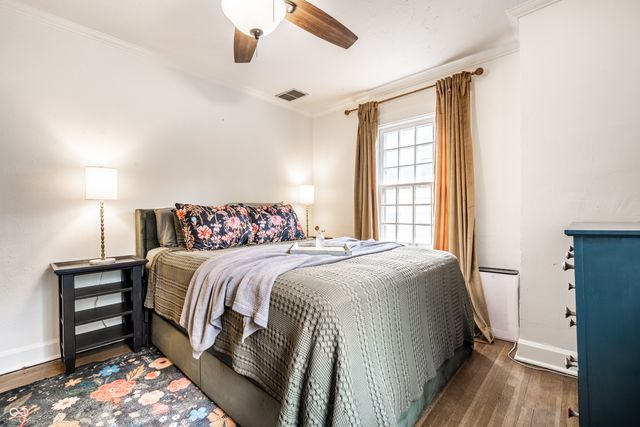 5925 Julian Avenue, Indianapolis, IN 46219