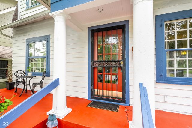 5925 Julian Avenue, Indianapolis, IN 46219