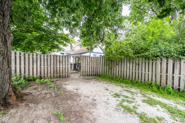 5925 Julian Avenue, Indianapolis, IN 46219