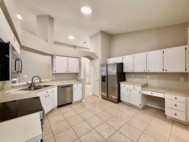5403 LINDBURG STREET, Riverview, FL 33578