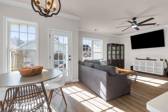 113 Amaranth Avenue, Summerville, SC 29483