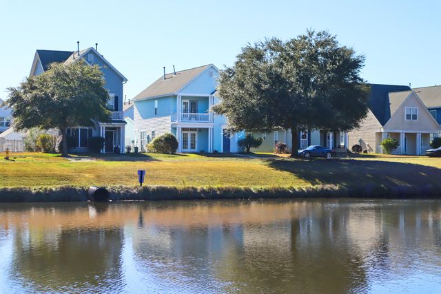 113 Amaranth Avenue, Summerville, SC 29483