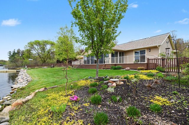 900 Rock Drive, Middleville, MI 49333