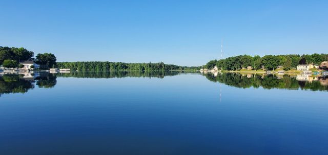 900 Rock Drive, Middleville, MI 49333