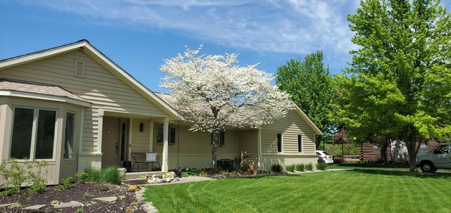 900 Rock Drive, Middleville, MI 49333