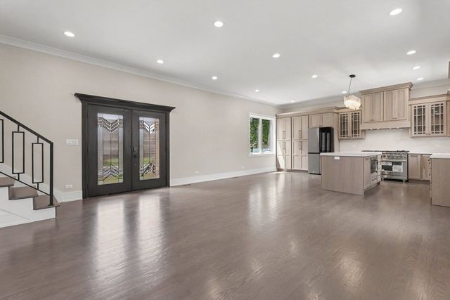 8640 Center Street, River Grove, IL 60171