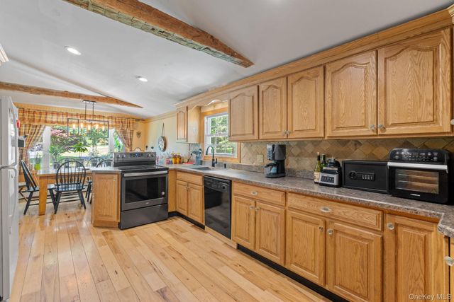 174 Hardenburgh Road, Pine Bush, NY 12566