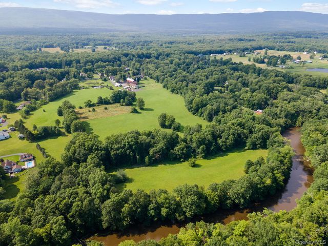 174 Hardenburgh Road, Pine Bush, NY 12566