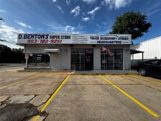 1626 Lamar Avenue, Paris, TX 75460