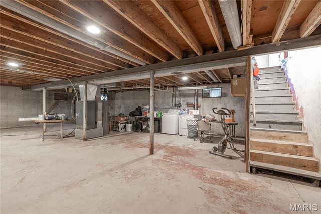 5509 Carla Drive, High Ridge, MO 63049