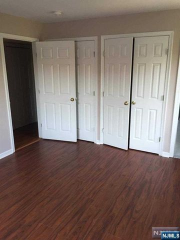 1-3-1 Orchard Park, Allendale, NJ 07401