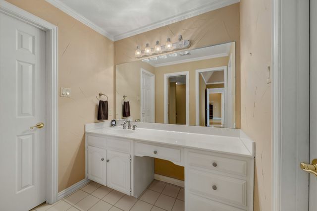 303 W Charlottesville Avenue, Colleyville, TX 76034