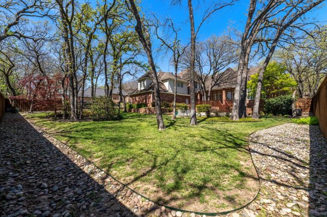 303 W Charlottesville Avenue, Colleyville, TX 76034