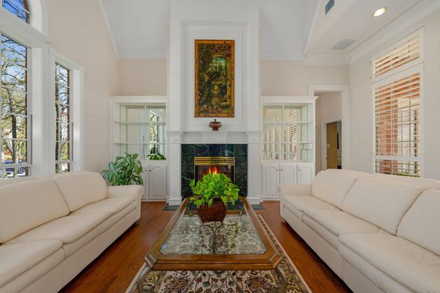 303 W Charlottesville Avenue, Colleyville, TX 76034