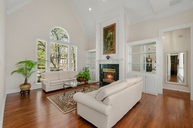 303 W Charlottesville Avenue, Colleyville, TX 76034