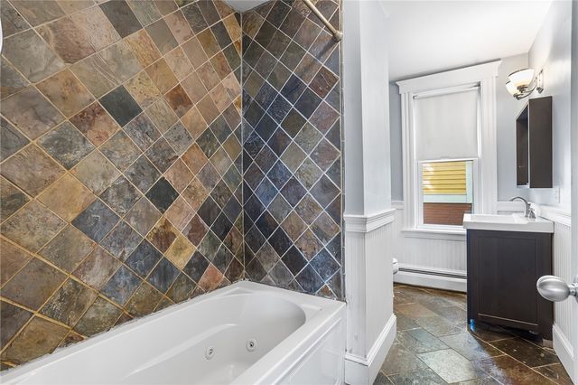 224 Olney Street 1, Providence, RI 02906