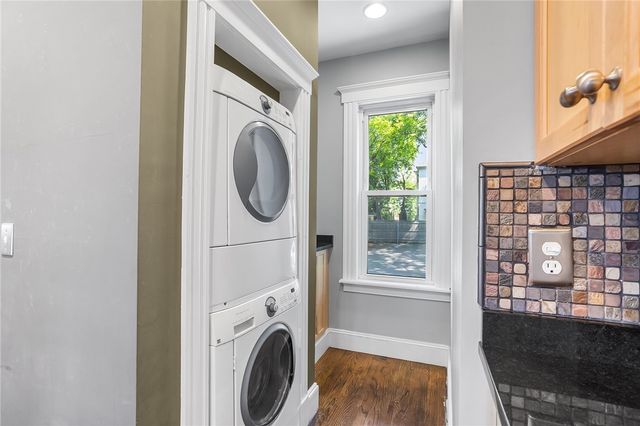 224 Olney Street 1, Providence, RI 02906