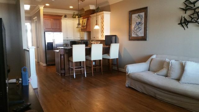 14890 Granada Dr 204, Corpus Christi, TX 78418