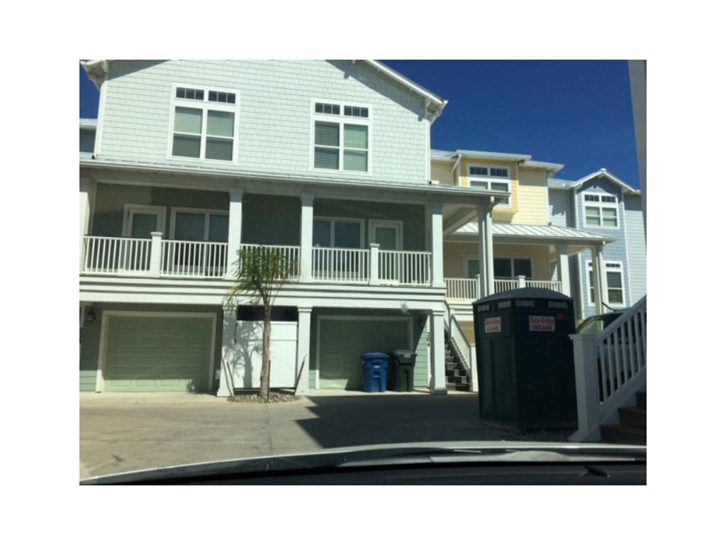 14890 Granada Dr 204, Corpus Christi, TX 78418