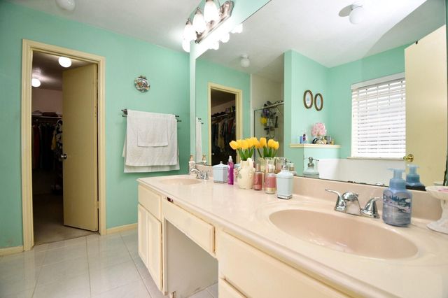 13502 Verbena Lane, Houston, TX 77083