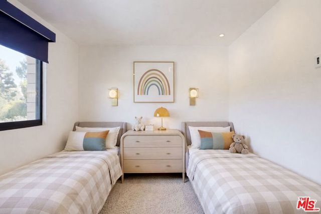 11428 Dona Lola Drive, Studio City, CA 91604