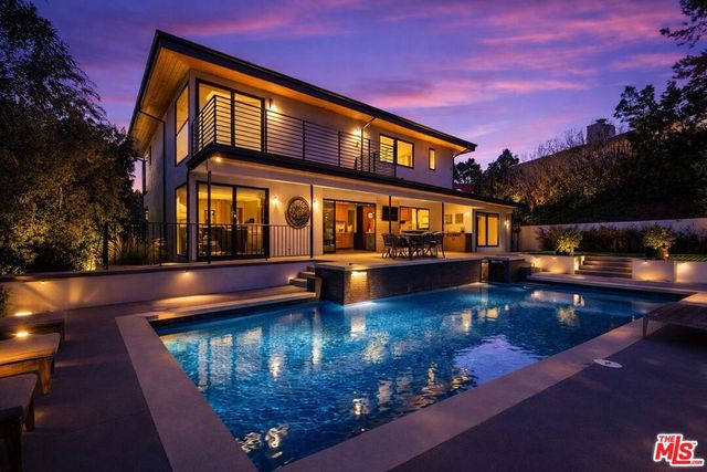 11428 Dona Lola Drive, Studio City, CA 91604