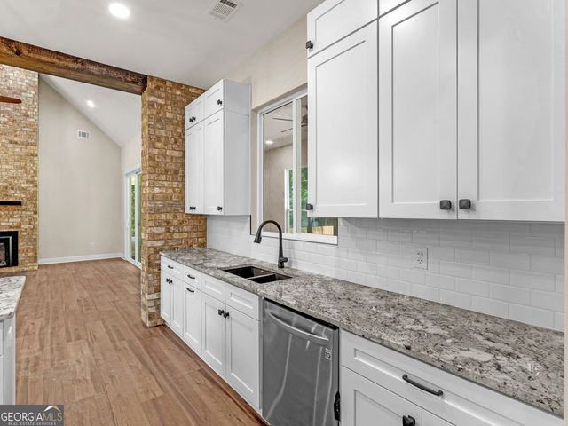1019 Oakridge Drive, Griffin, GA 30223