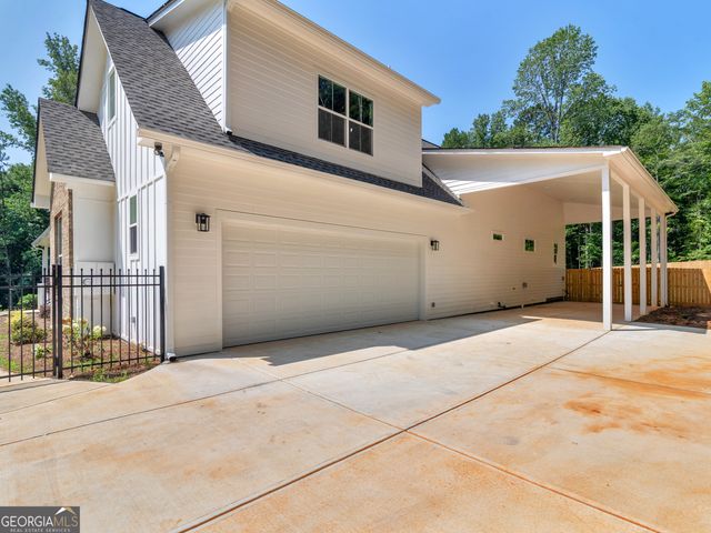1019 Oakridge Drive, Griffin, GA 30223
