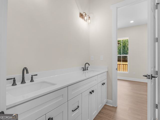 1019 Oakridge Drive, Griffin, GA 30223