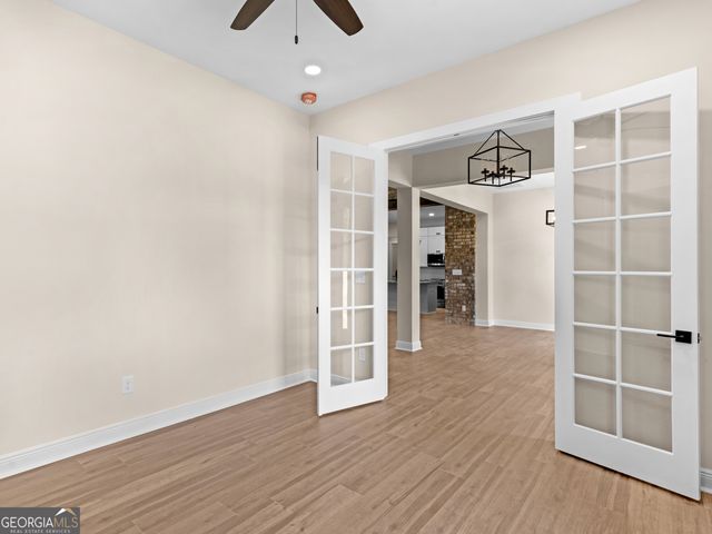 1019 Oakridge Drive, Griffin, GA 30223