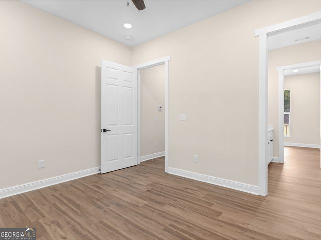 1019 Oakridge Drive, Griffin, GA 30223