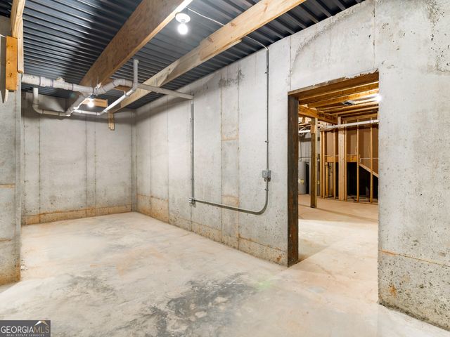 1019 Oakridge Drive, Griffin, GA 30223
