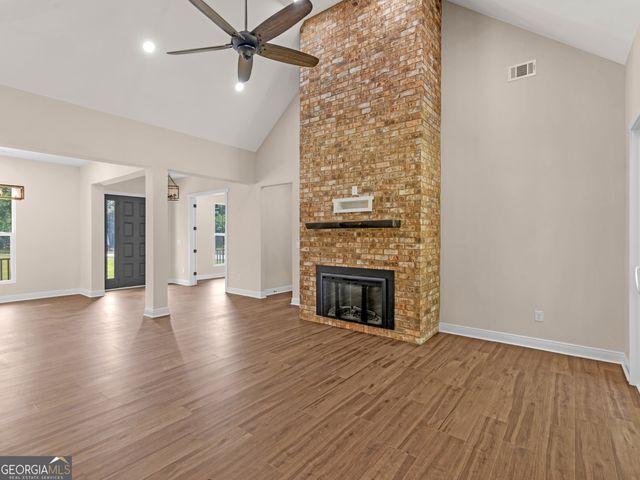 1019 Oakridge Drive, Griffin, GA 30223