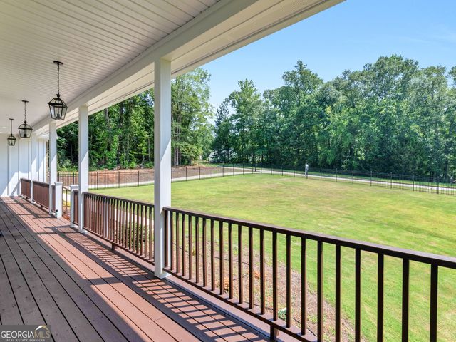 1019 Oakridge Drive, Griffin, GA 30223
