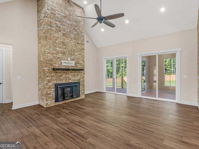 1019 Oakridge Drive, Griffin, GA 30223
