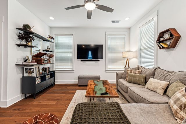 420 Creative Way, Madison, TN 37115